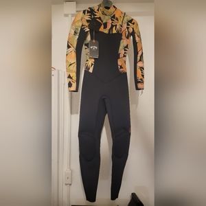 Billabong Women's Salty Dayz 4/3 Chest Zip Wetsuit